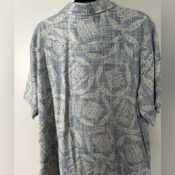 TULLIANO Men 100% Silk Button Front Short Sleeve Top Large - Picture 2 of 3